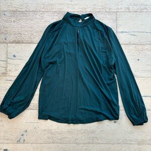 Amour Vert Deep Green Top